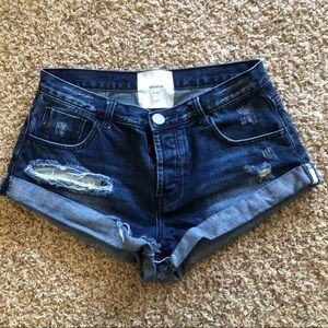 One teaspoon short denim shorts.